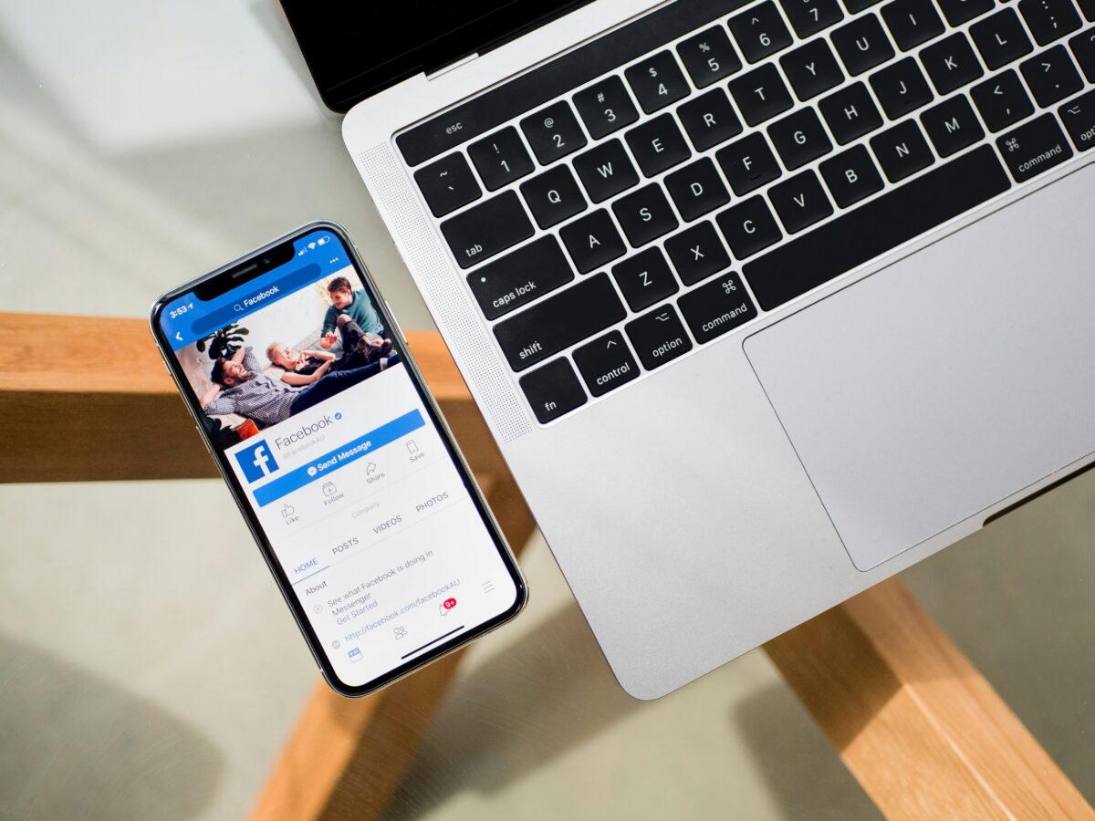 Organisations restricting use of social media